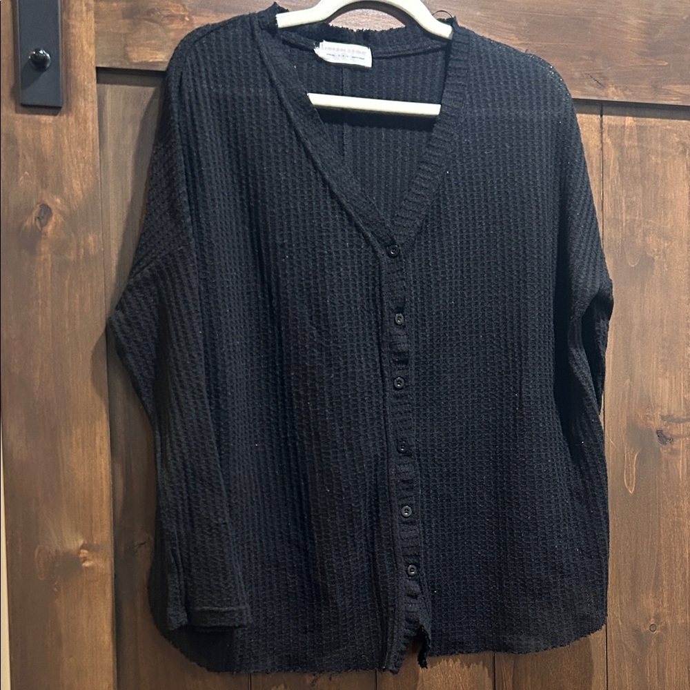 E512 Black Button-Up Waffle Knit Cardigan Sz M Boutique
